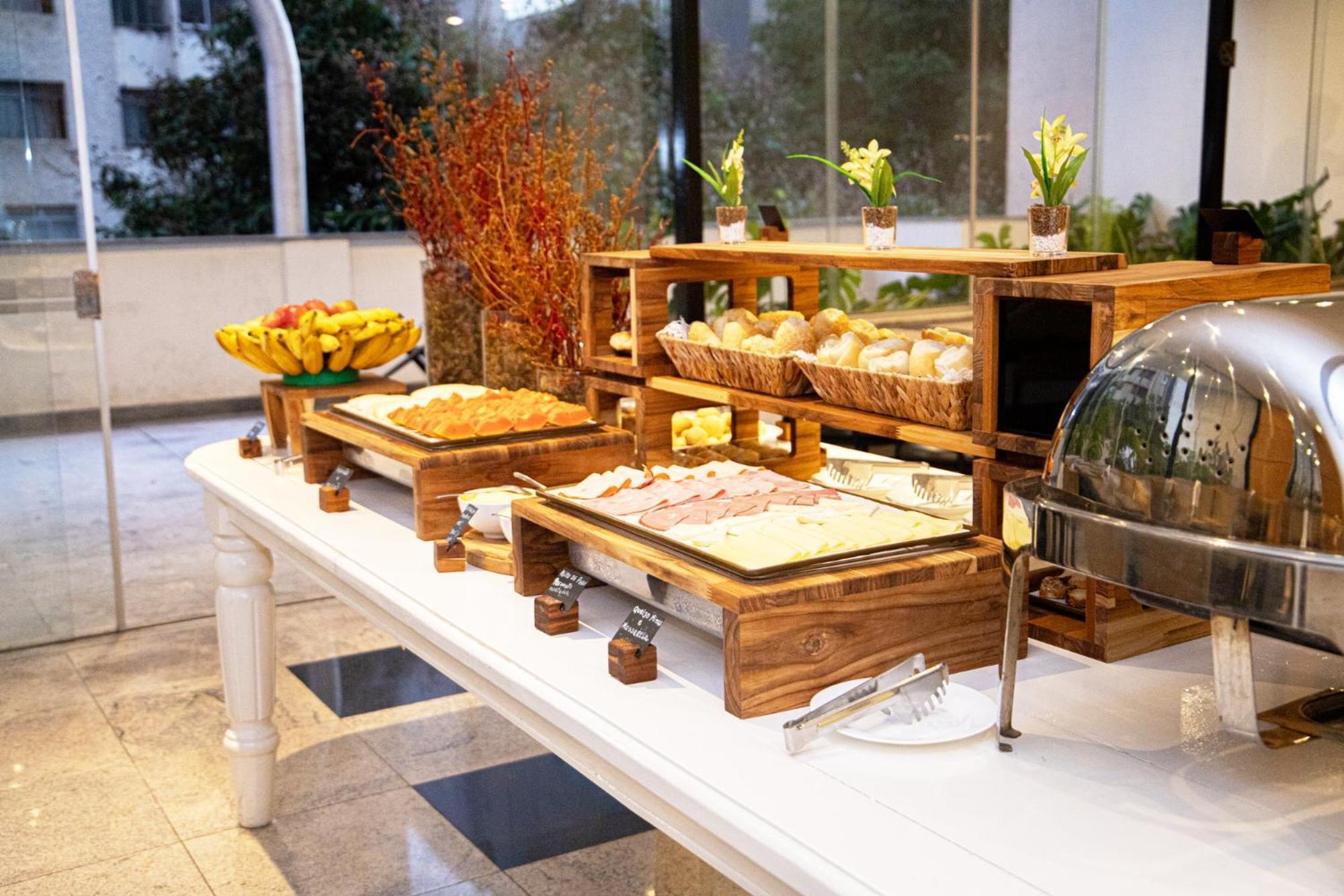 Hotel Bh Palace 벨루오리존치 외부 사진